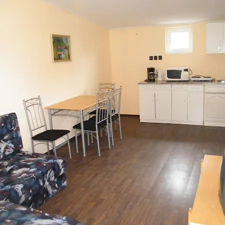 Haus Liberty 2* Balatonlelle